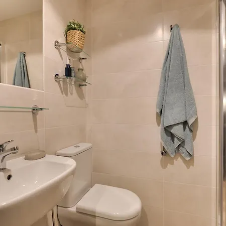 Livensa Living Juvenil Apartamento Salamanca
